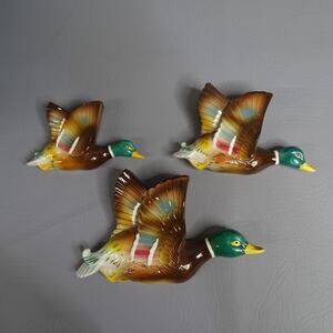Set of 3 Vintage Flying Wall Pockets Ducks Ceramic Ucagco Japan Mid Century